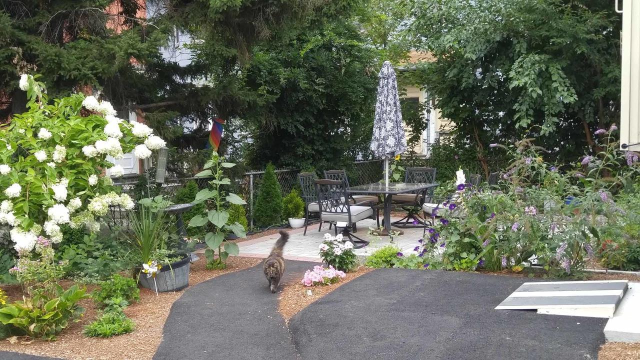 Davis Square Inn Somerville Exterior foto